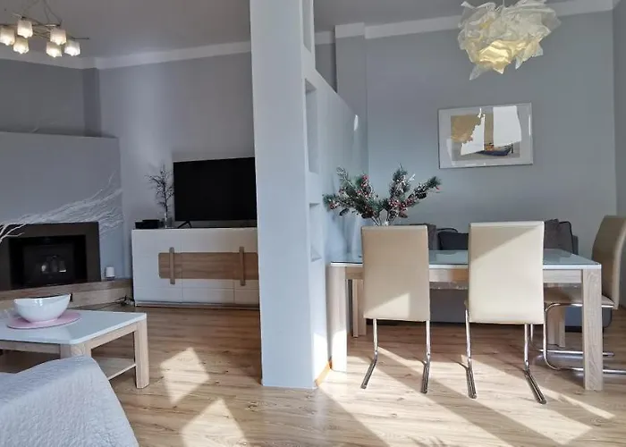 Monte Lu Apartment, Beach & Pier 700M